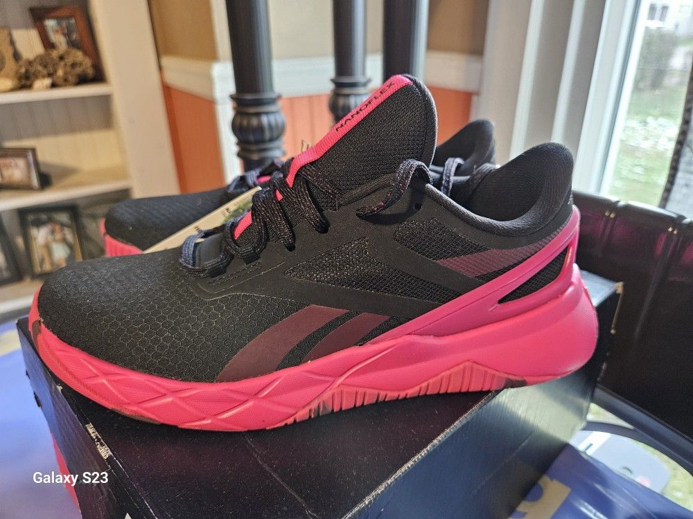 (NEW) Reebok Nanoflex TR Women’s Black/Pink Athletic Shoes