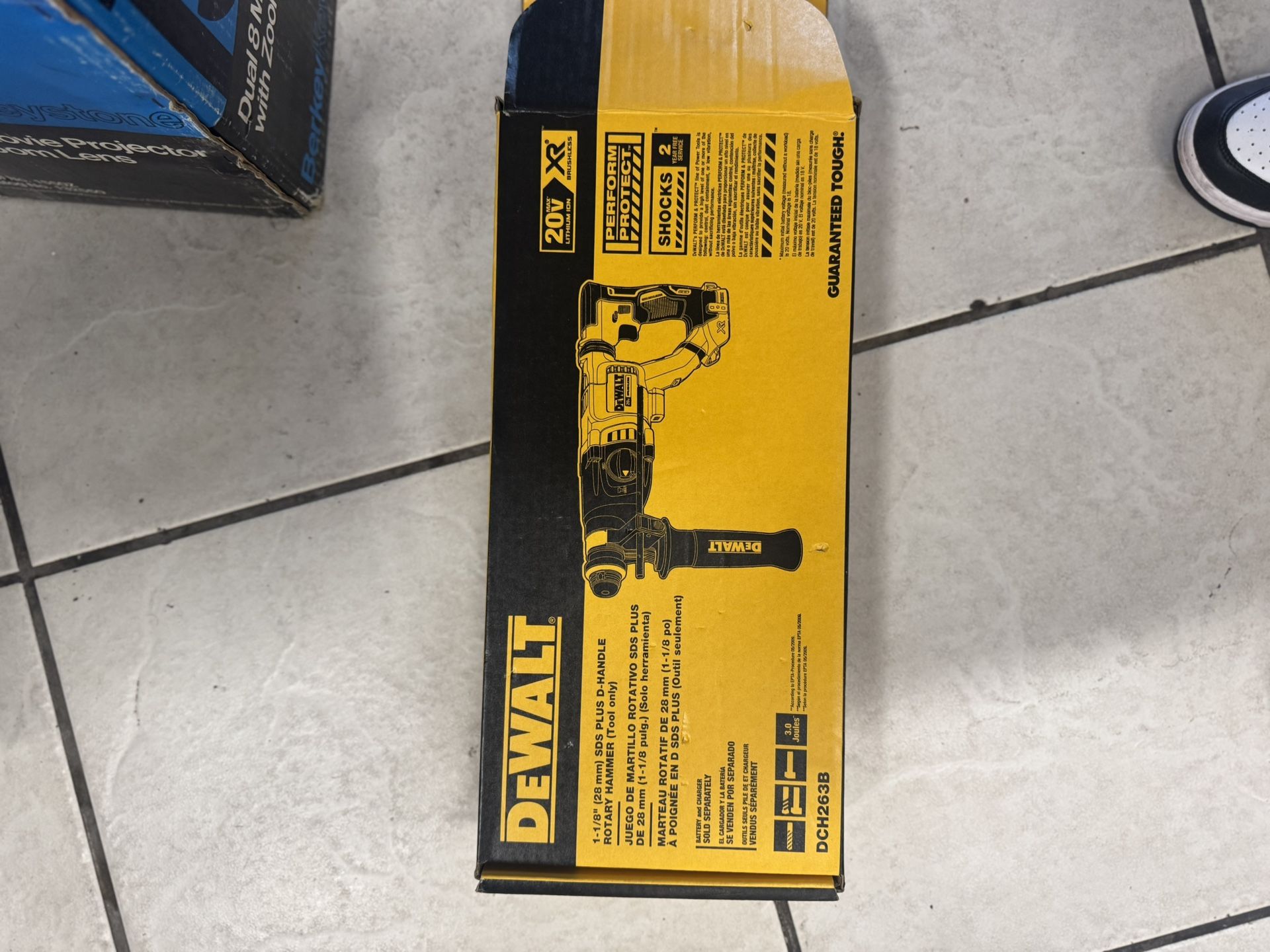 Dewalt 20v Xr Rotary Hammer