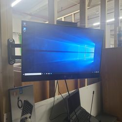 HP 800 G3 AiO With Wall Mount