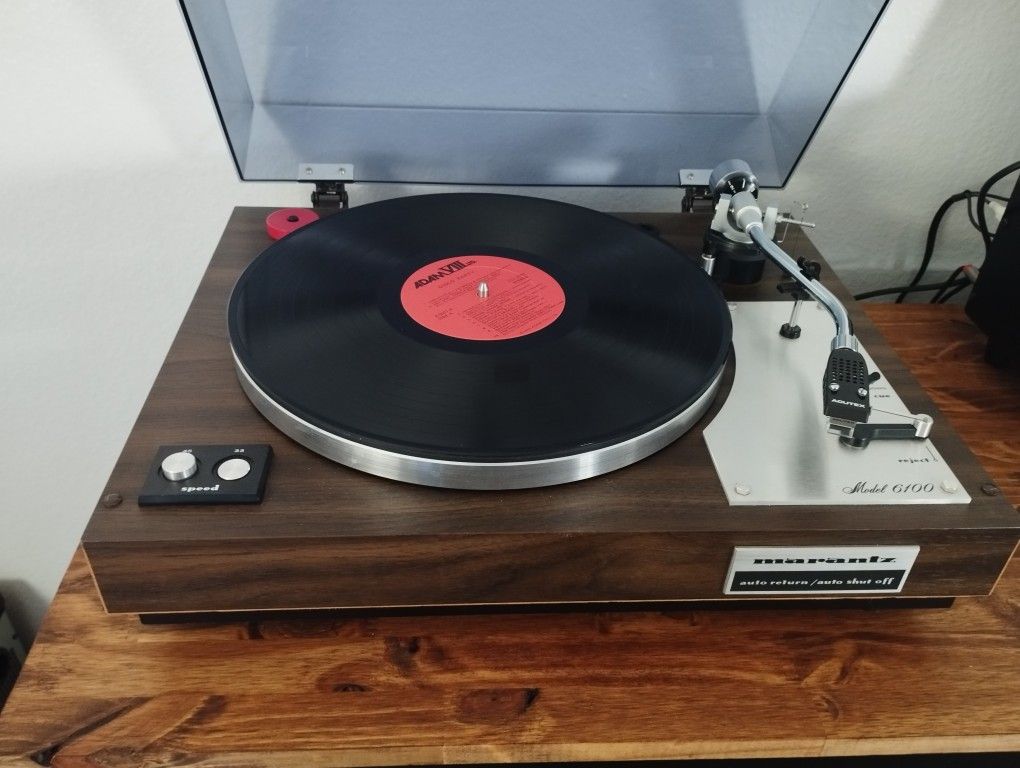 Marantz 6100 Turntable