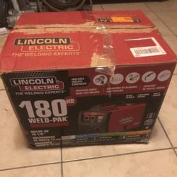 Lincoln Electric Weld-Pak 180 Amp MIG Flux-Core Wire Feed Welder, 230V, Aluminum Welder with Spool Gun sold separately