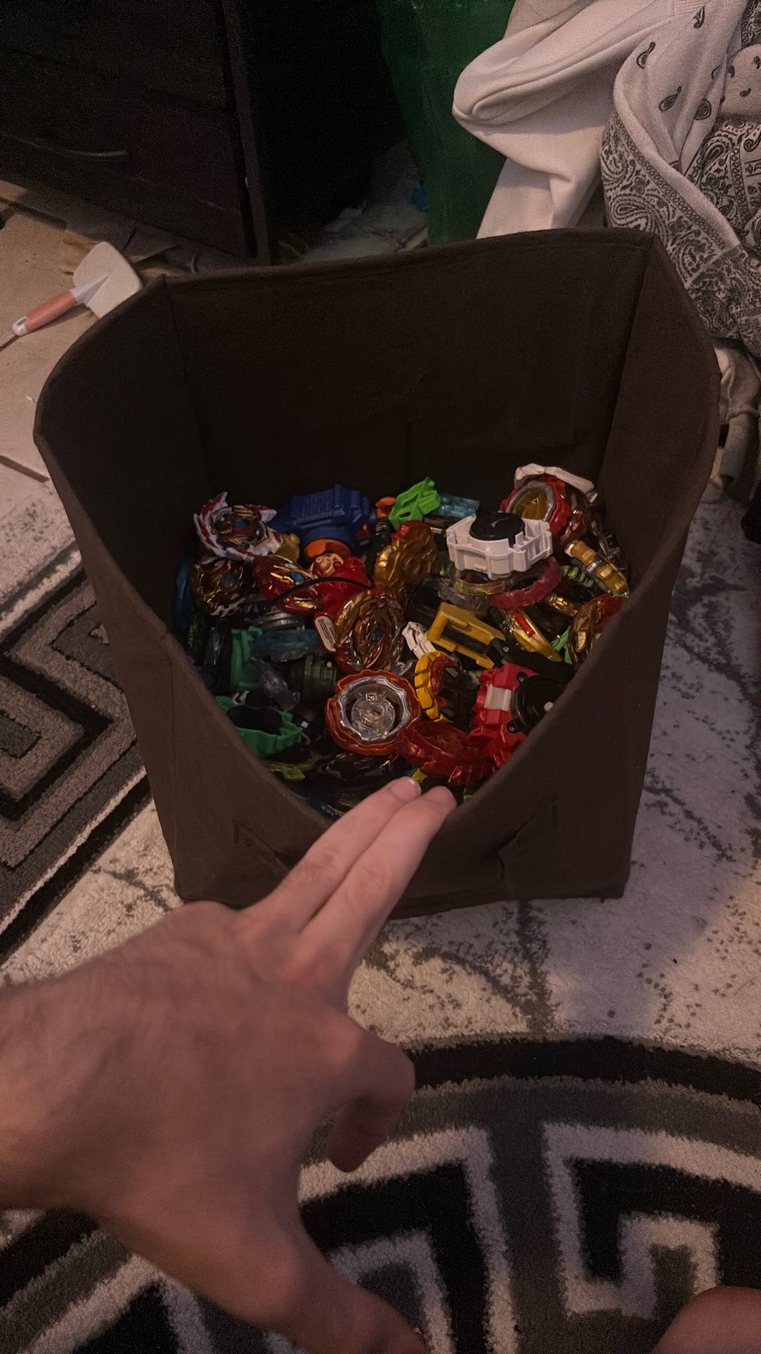 big bundle of bey blades