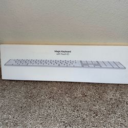Apple Magic Keyboard with Touch ID and Numeric Keypad
