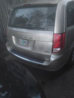 2017 dodge caravan