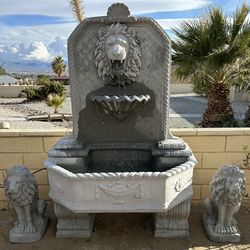 New Fountain With 2 Lions Made Out Of Cement Perfect Gift 🎁 