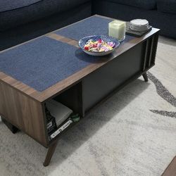 Coffee Table Free