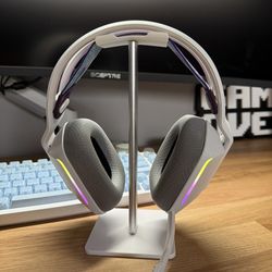 Logitech G733 Lightspeed Wireless Gaming Headset