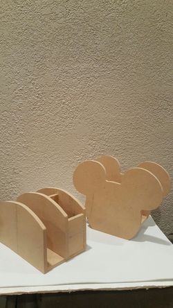 Napkins holders