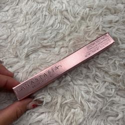 Anastasia Beverly Hills Brow Defined Brow Pencil