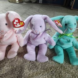 Beanie Babies - Lot of 3 Bunnies