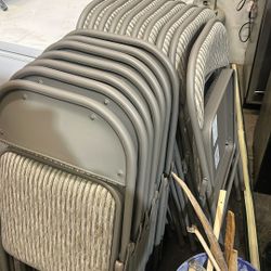 Folding Chairs (17)