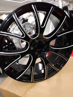 Black with milled trim 22 hellcats & tires. $0 take home layaway! Ulohos 2940 N Keystone Mon-Sat 10-6pm