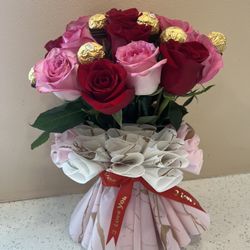 Pink Rose And Red Rose Bouquet 