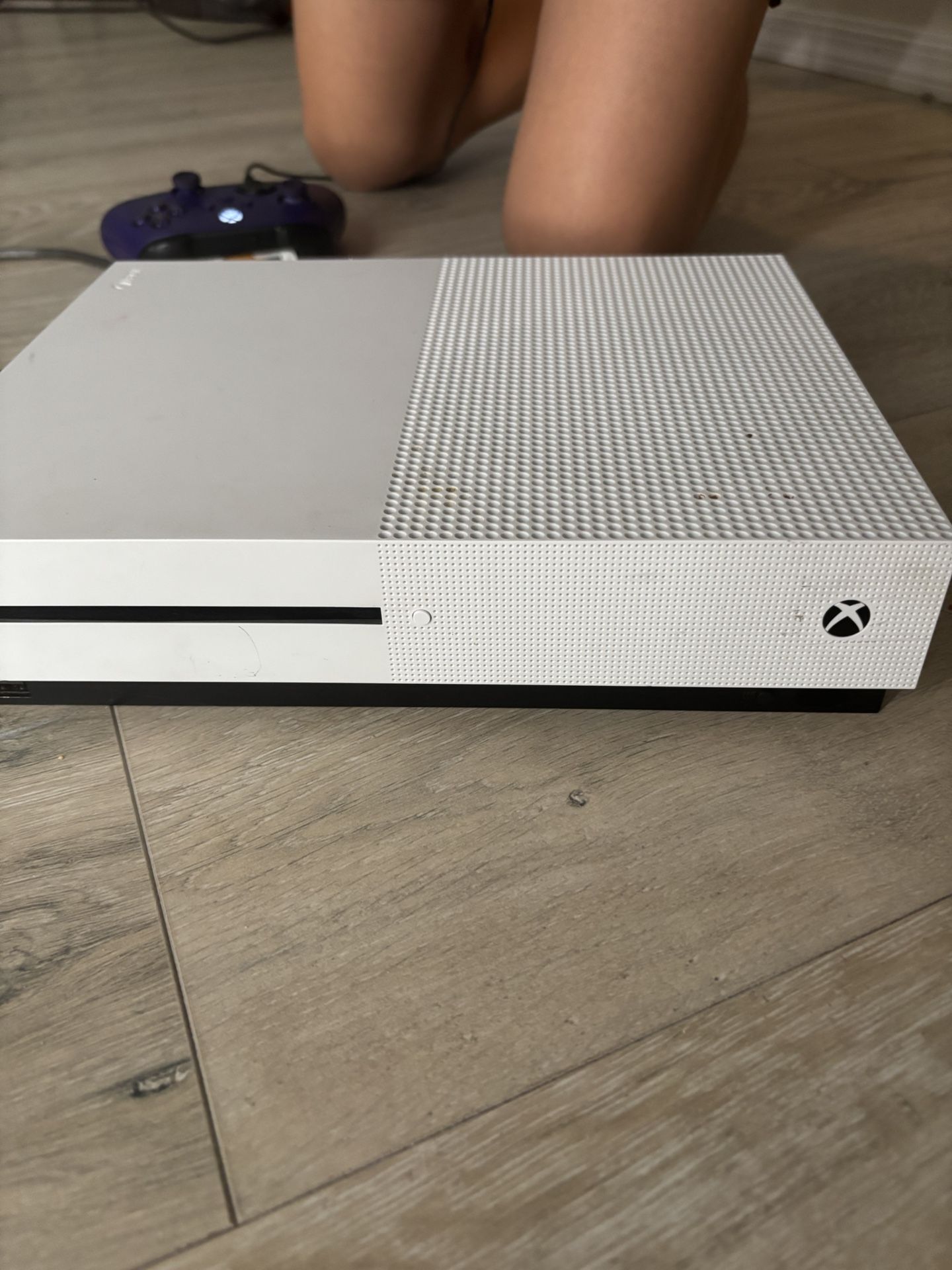 Xbox One S