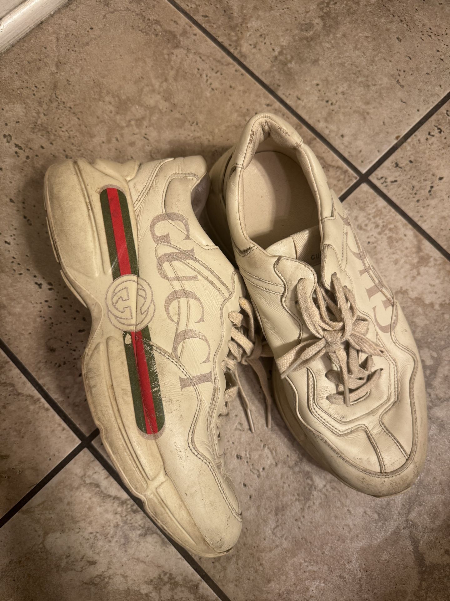 Gucci Rhyton Vintage Logo