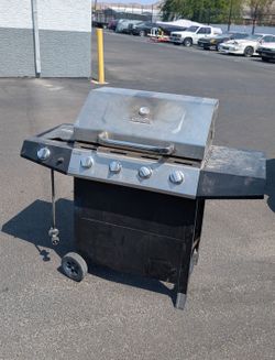 Charbroil grill