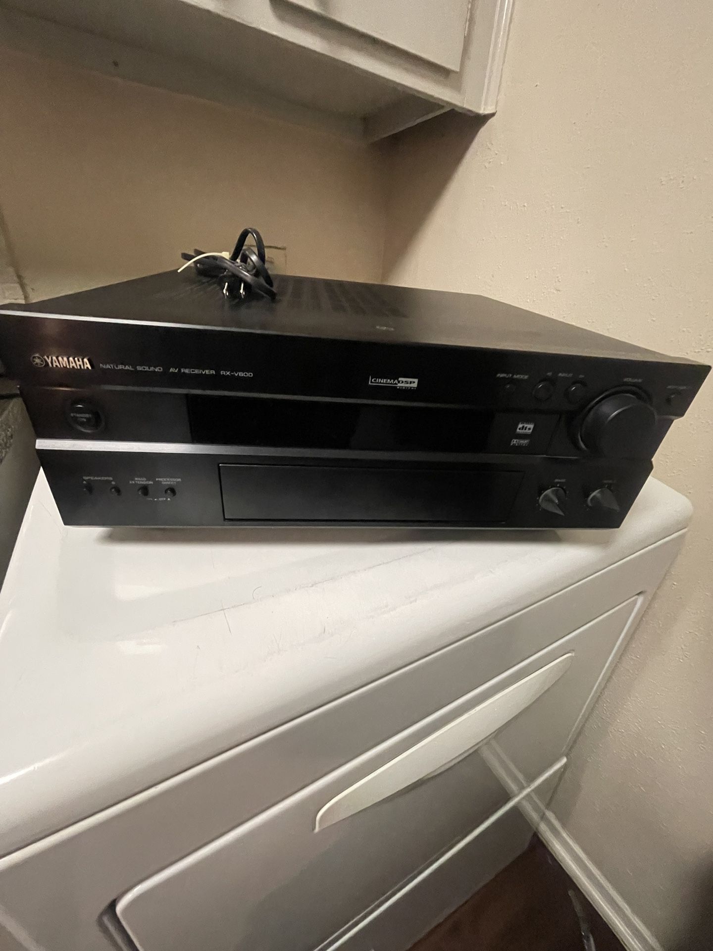 YAMAHA RX-V800 Receiver  $55.00  OBO