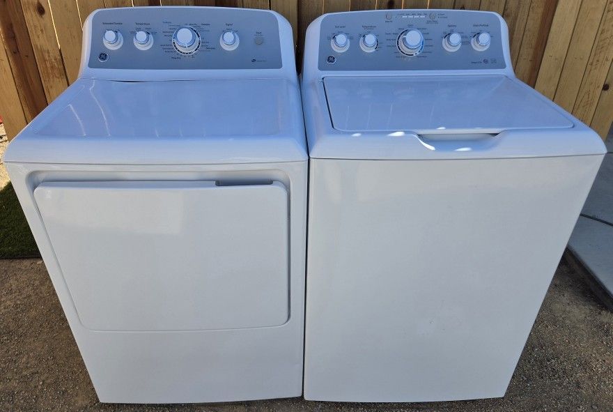 Washer & Gas Dryer