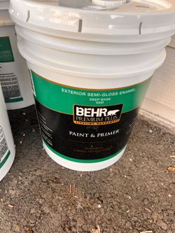 New 5 Gallon Behr Paint (Charcoal)