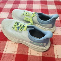 HOKA Running Shoes – Size 9.5 – White/Aqua – Like New