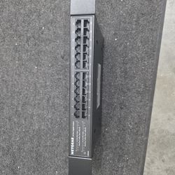 Netgear 24 port GS324