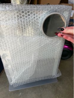 Vanity mirror w/ bluetooth and led lights