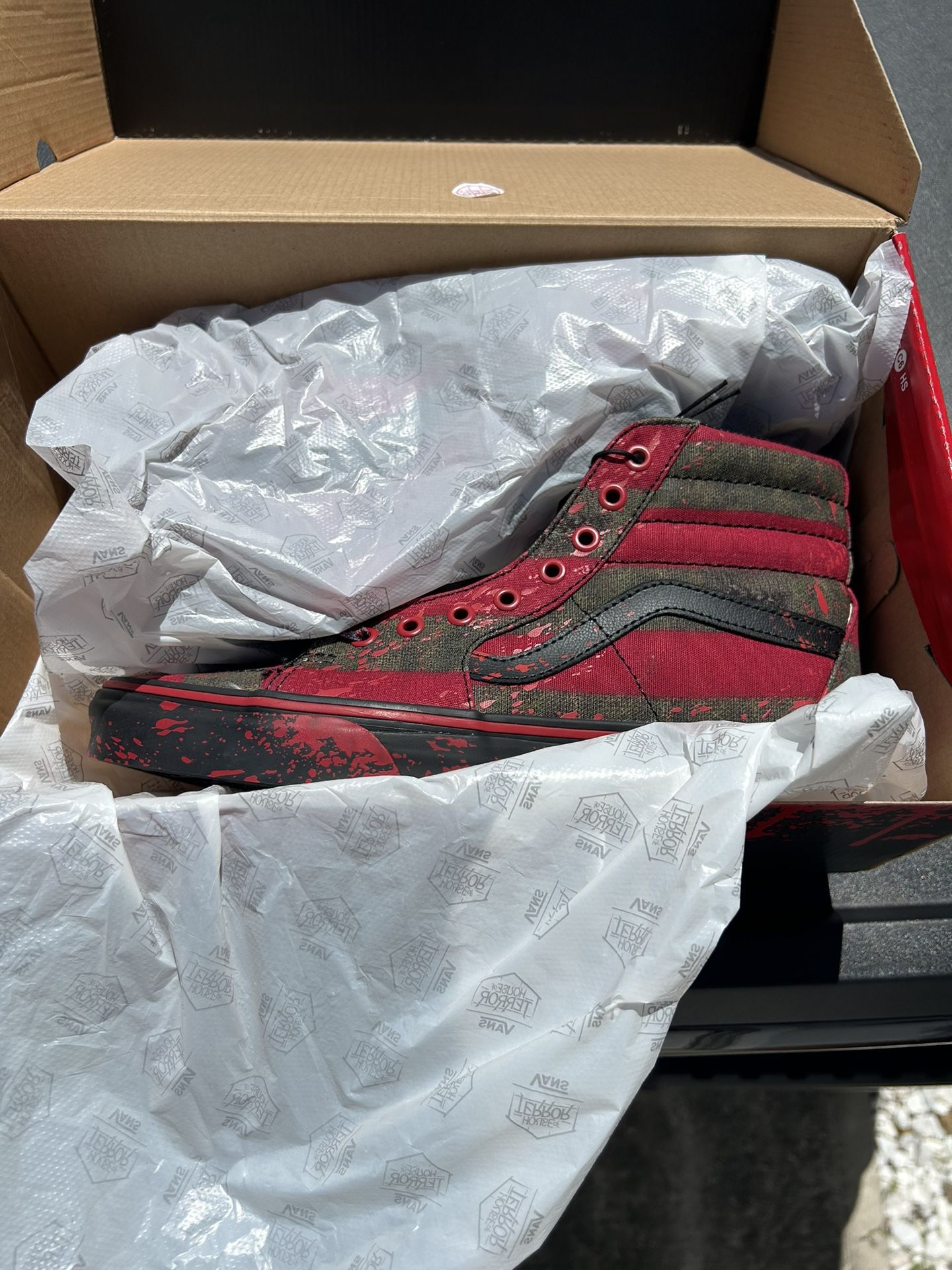 Vans House Of Terror Freddy Krueger Size 9.5