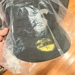 Supreme Swarovski Fitted 7 3/8