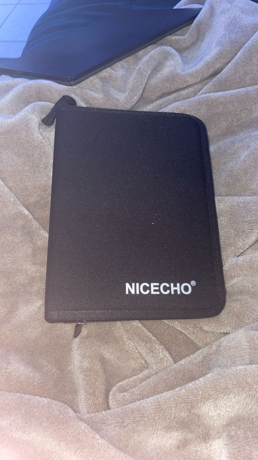 Nicecho Coloring Kit