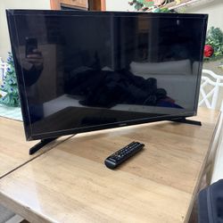 Samsung 32” TV