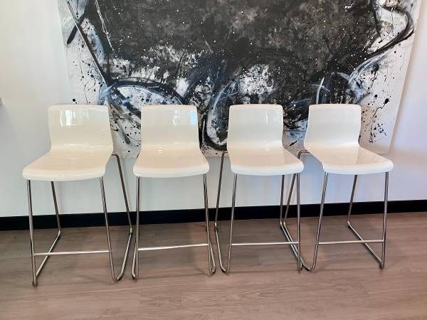 IKEA High Dining Chairs Stools.