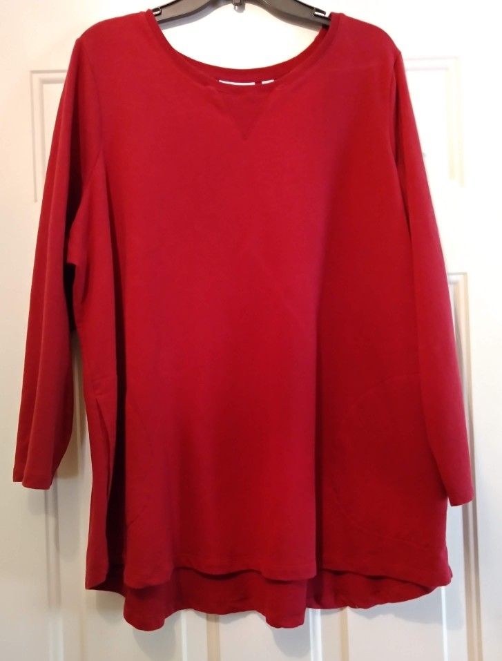 D & Co Active Red Top Size 2xp