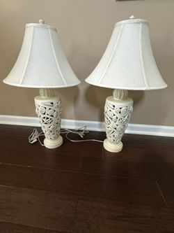 Pair of White Shell Design Lamps