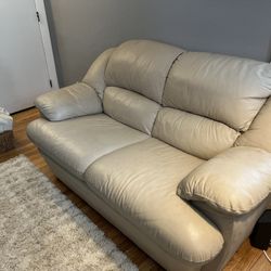 Couche For Sale
