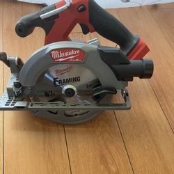 Milwaukee 6-1/2 inch Circular Saw
