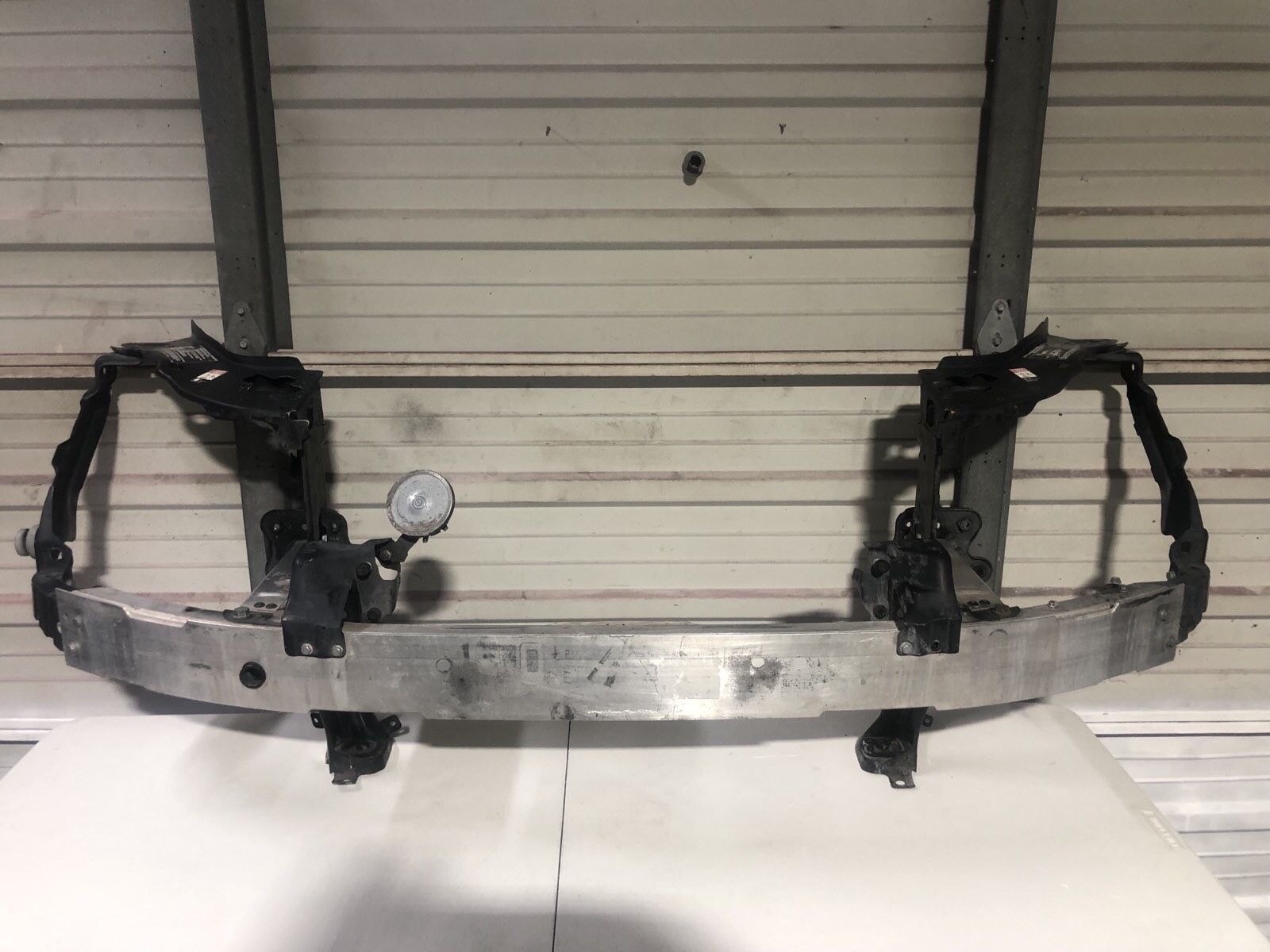 Mercedes Front Bumper Reinforcement Impact With Brackets