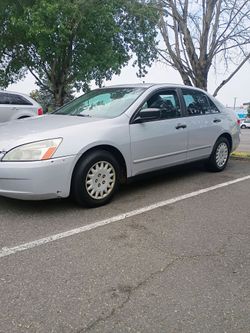 Honda Accord runs excellent automatic one owner everything perfect tons of receipts documentation in hand.