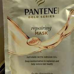 Brand new Pantene repairing mask . 10 pack 