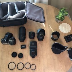 Nikon D600 DLSR + 4 DIFFERENT LENS (description), 3 Batteries, 4 UV Filters, Camera Bag