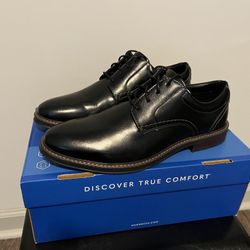 Brand new - Nunn Bush Men’s Leather Dress Shoes Size 9M