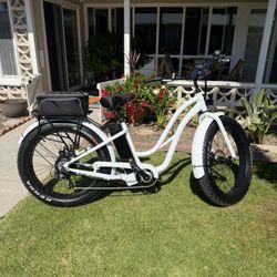 E Bike, ELUX Tahoe, New Condition 