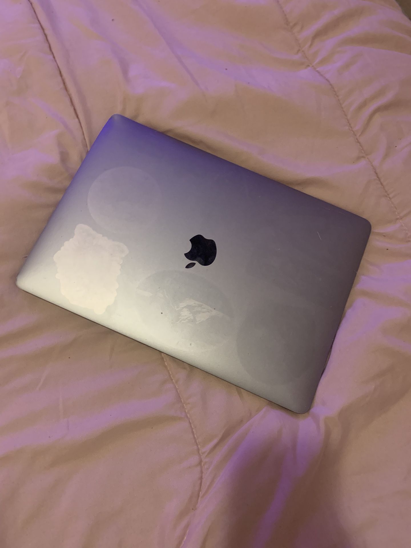 MacBook Pro 2017 13 Inch