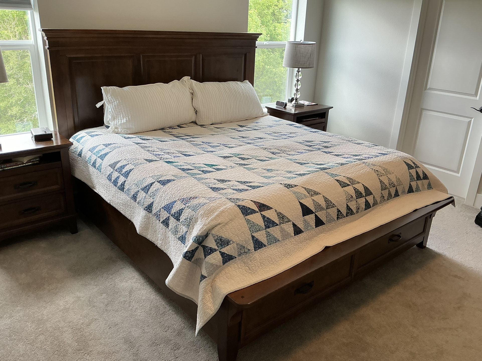 King Bed Frame With Mattress Or Without