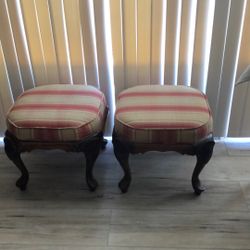 Set Of 2 Vintage Ottomans 