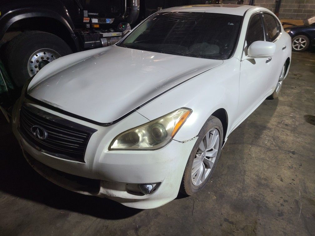 2012 Infiniti M56 AWD ALL PARTS FOR SALE M37 Q70