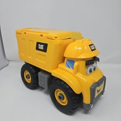 Cat Junior Crew Fix It 