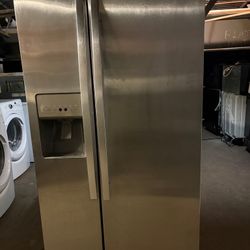 Whirlpool Refrigerator For Sale 