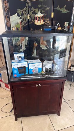 55 gallon full set aquarium with filter(s)