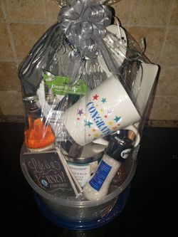AJ housewarming gift basket.