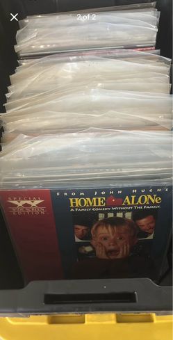 Laserdisc lot of 92 In great condition / good for collectors or resellers